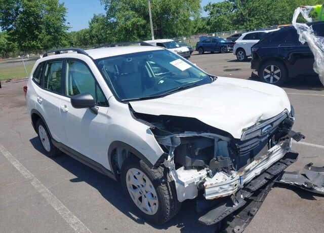 2019 SUBARU Forester