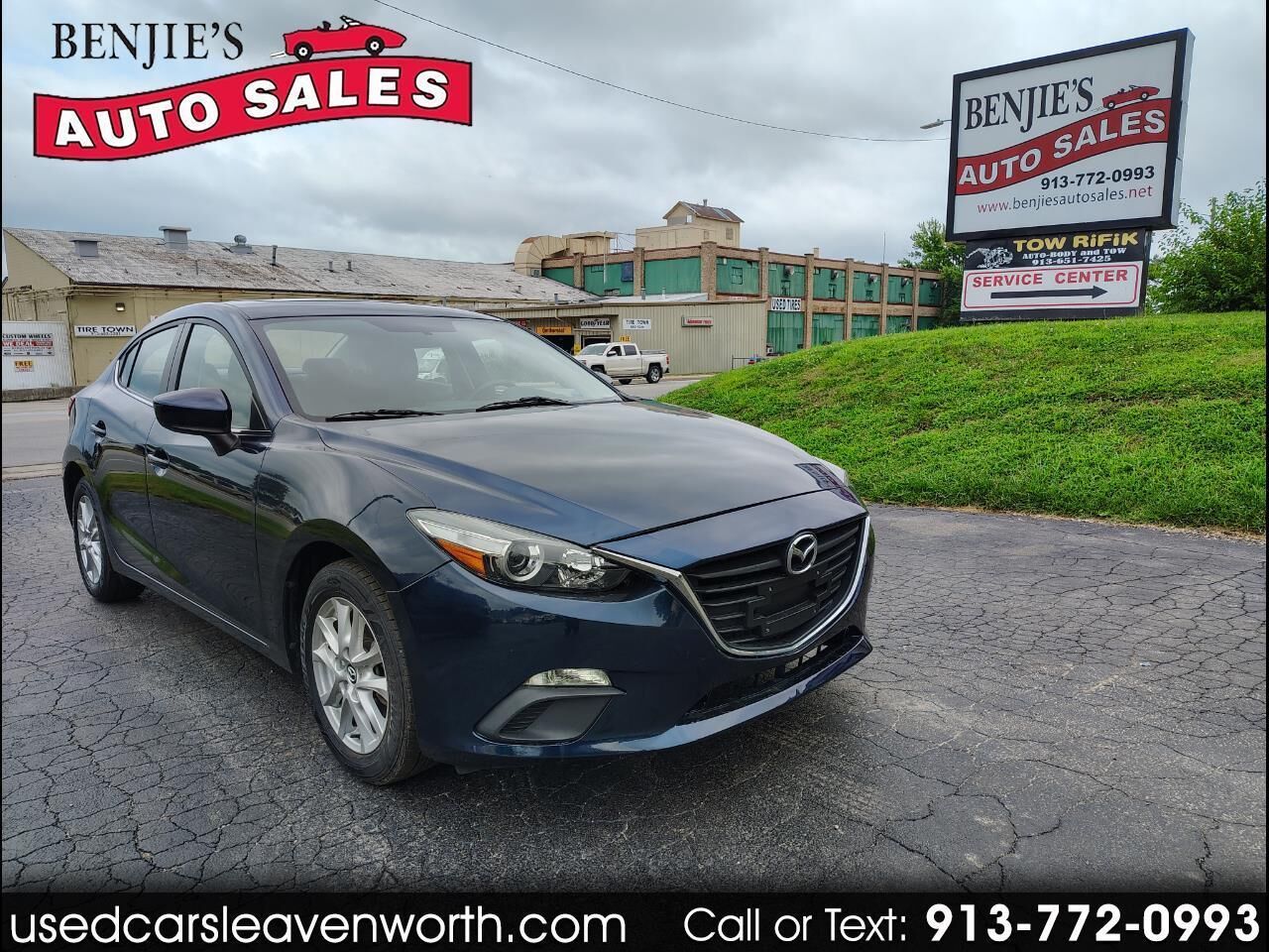 2014 MAZDA Mazda3