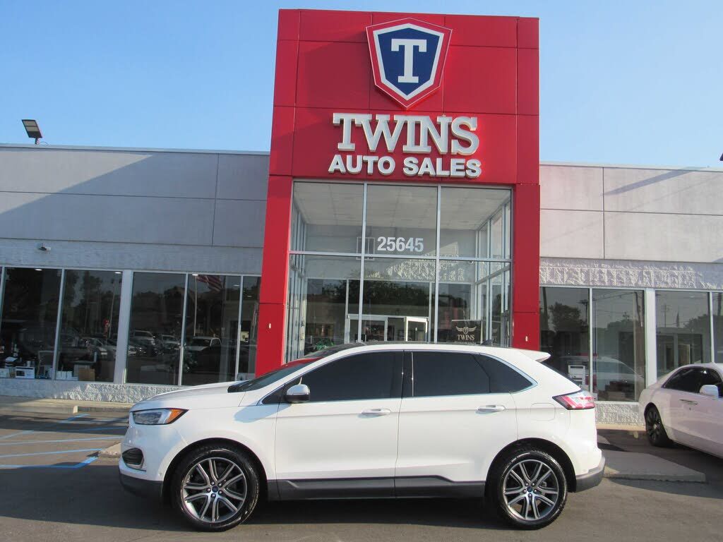 2021 FORD Edge