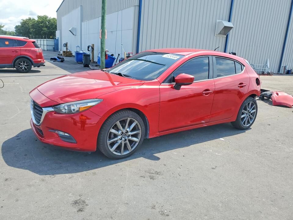 2018 MAZDA Mazda3