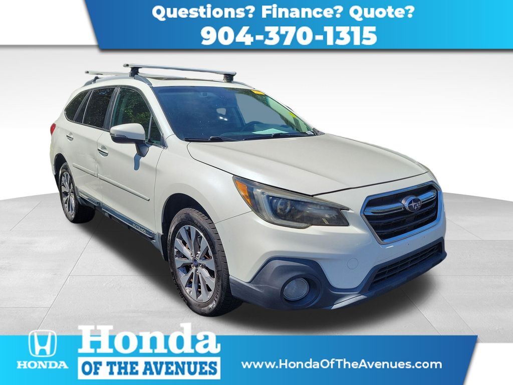 2018 SUBARU Outback