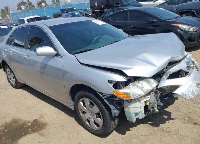 2009 TOYOTA Camry