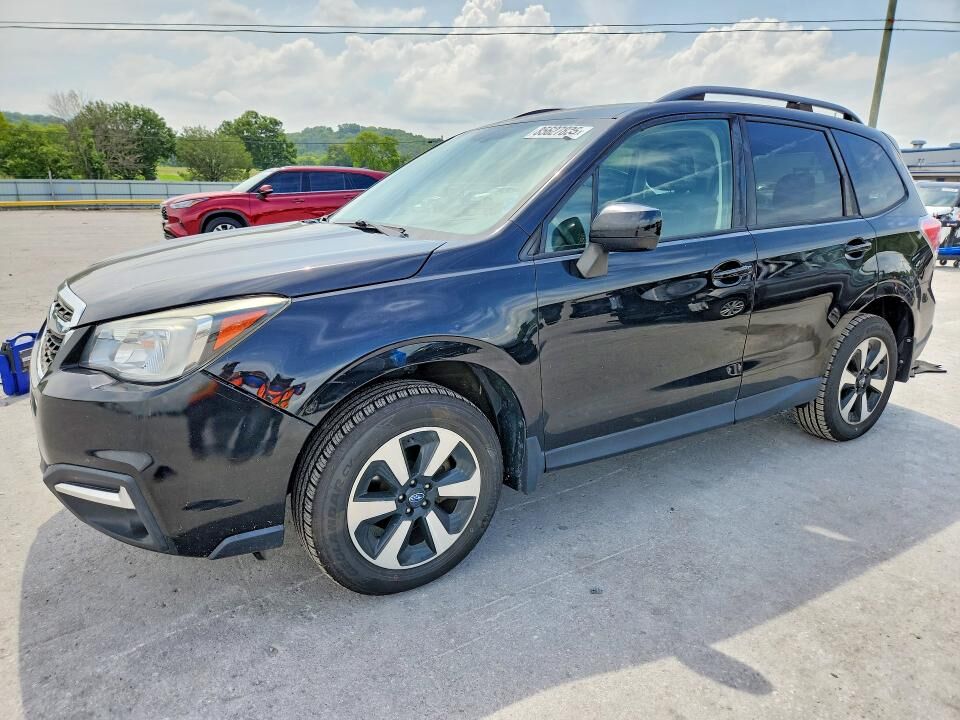 2017 SUBARU Forester