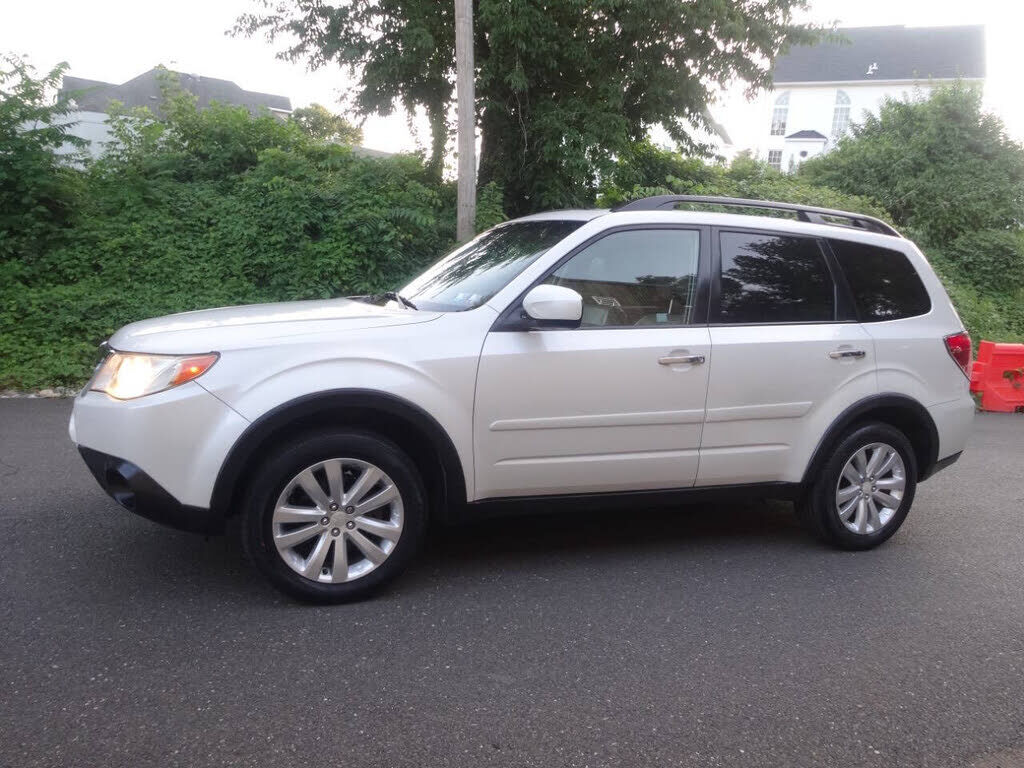 2012 SUBARU Forester