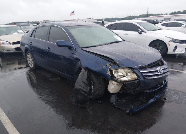 2006 TOYOTA Avalon