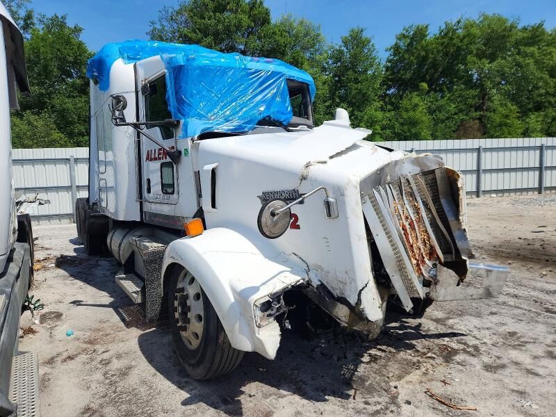 2007 KENWORTH T8 Series