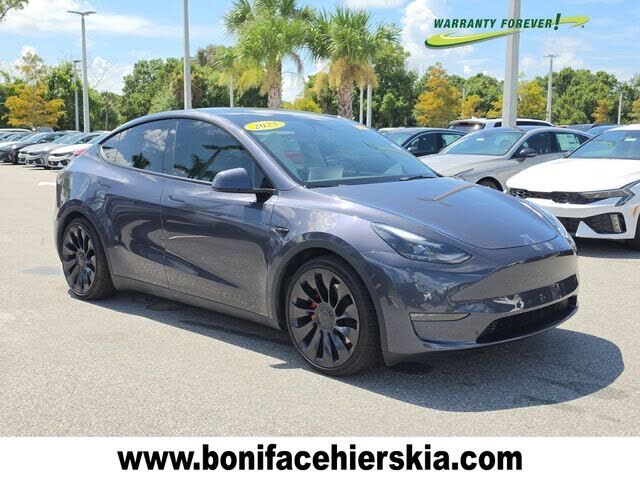 2023 TESLA Model Y