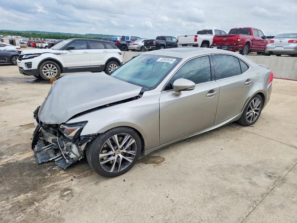 2019 LEXUS IS