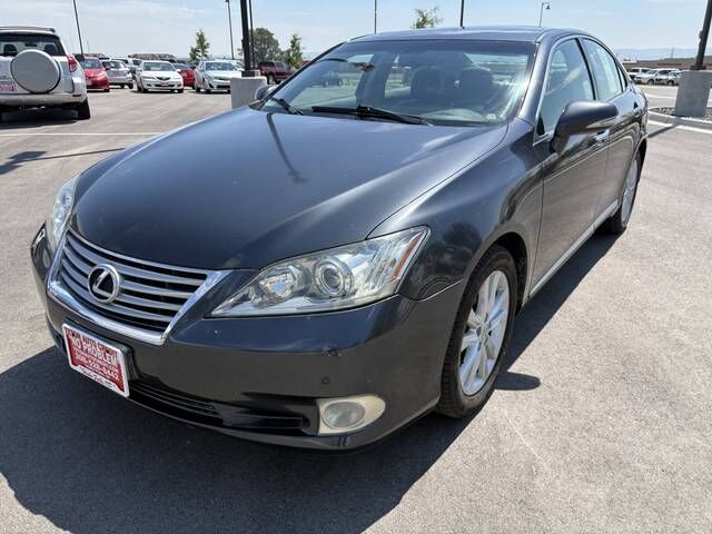 2011 LEXUS ES