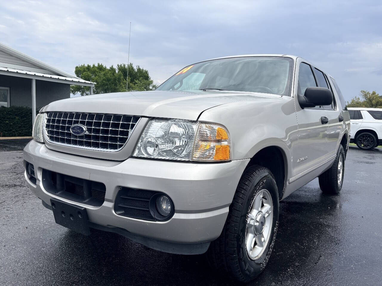 2004 FORD Explorer