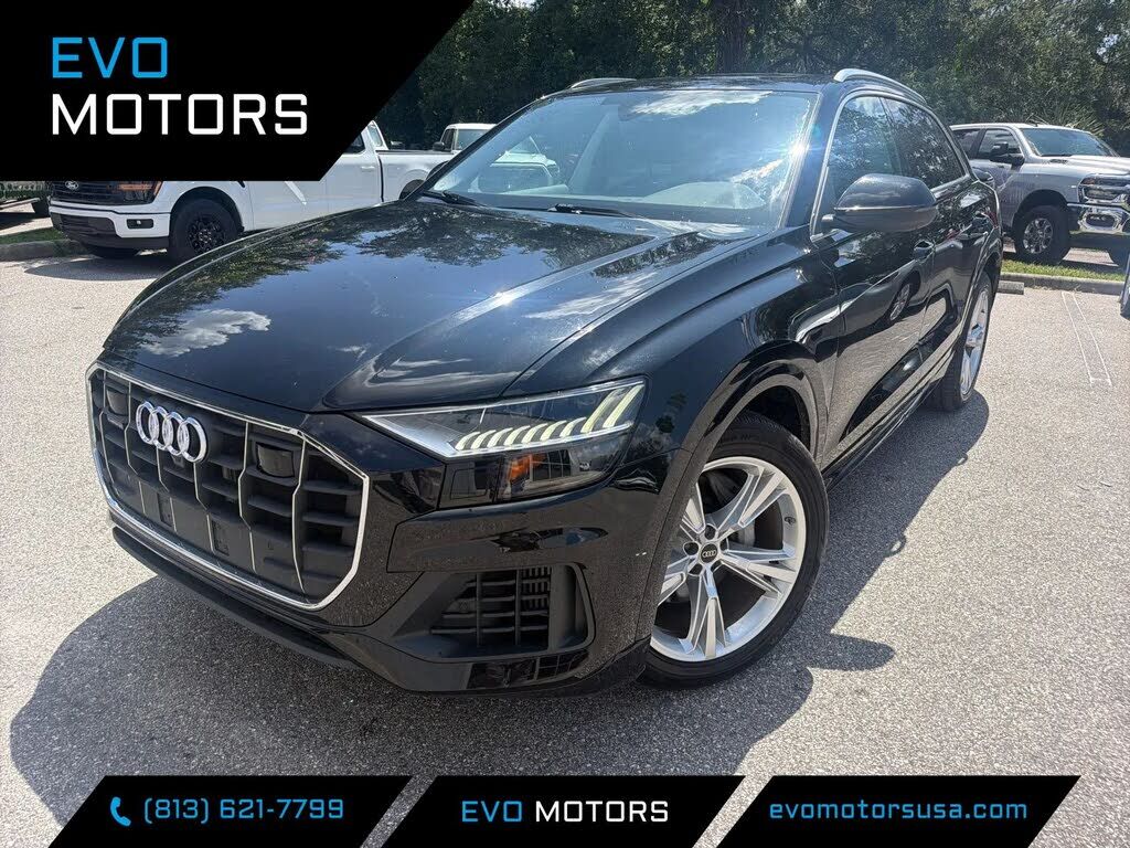 2023 AUDI Q8