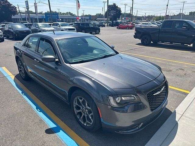 2017 CHRYSLER 300