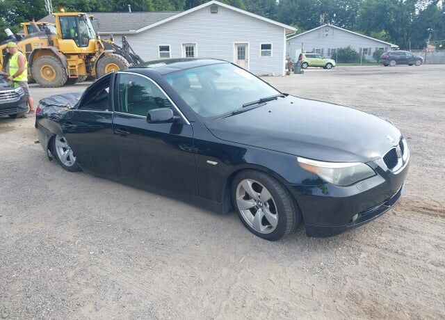 2005 BMW 5 Series