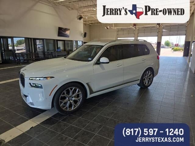 2023 BMW X7