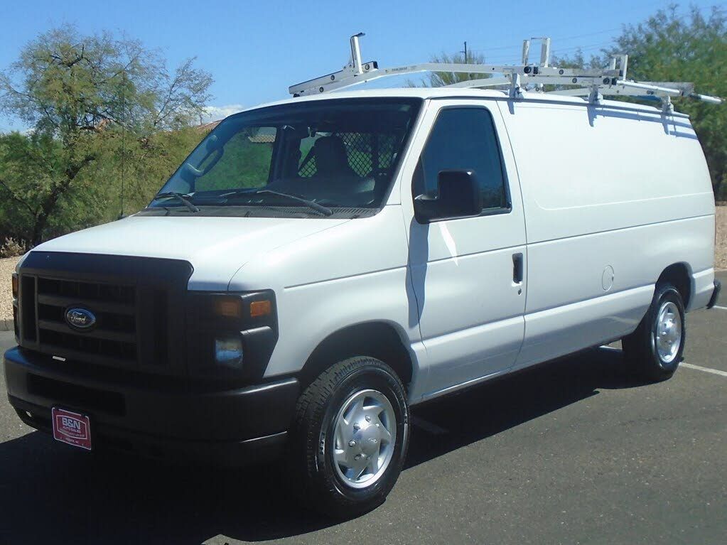 2010 FORD E-150