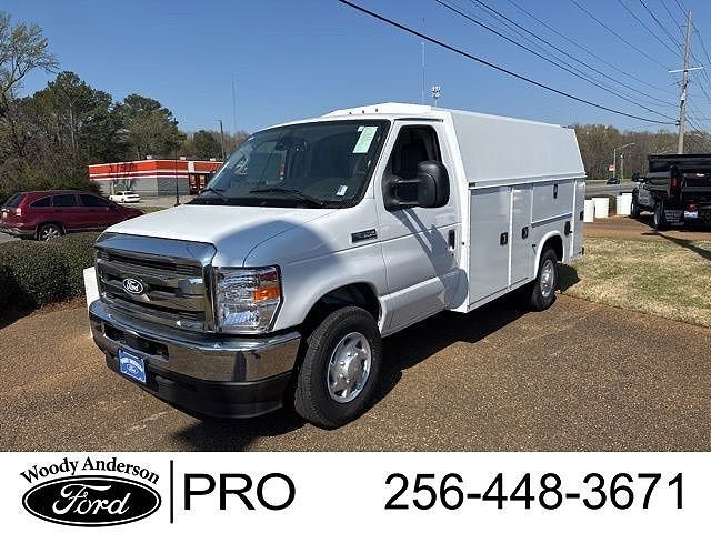 2026 FORD E-350
