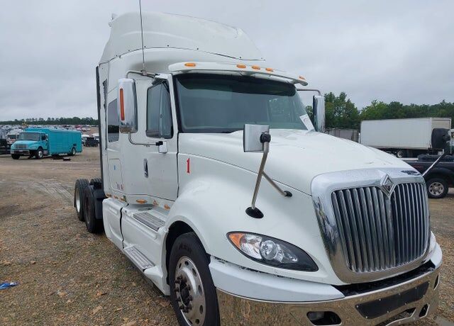 2009 INTERNATIONAL LF637