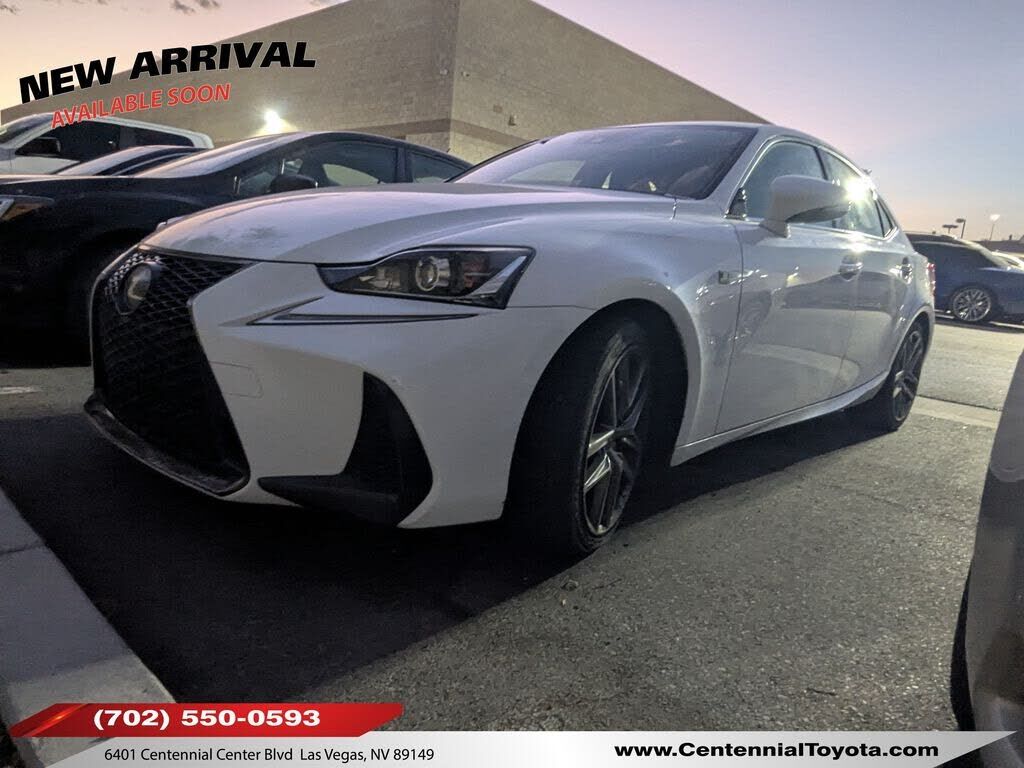 2017 LEXUS IS