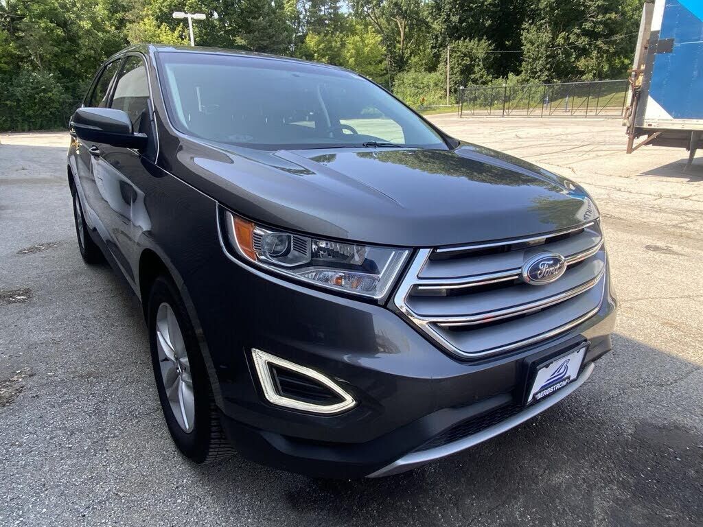 2017 FORD Edge