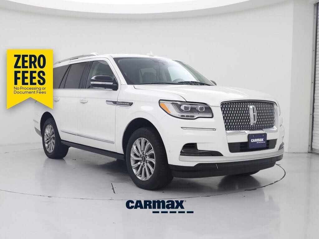 2022 LINCOLN Navigator