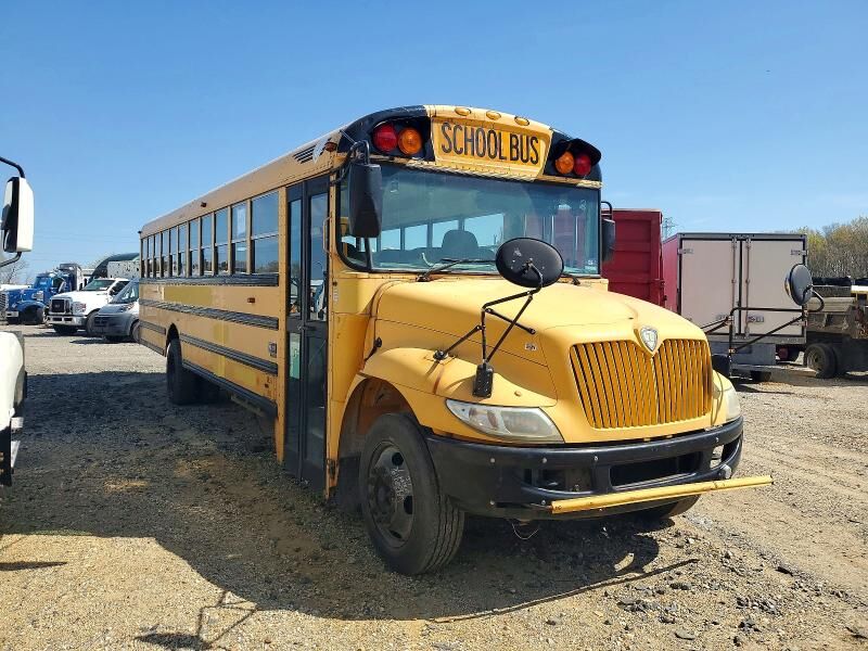 2009 IC BUS PB105