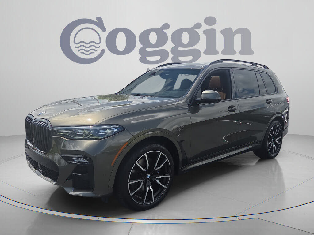 2022 BMW X7