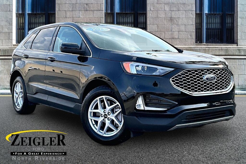 2023 FORD Edge