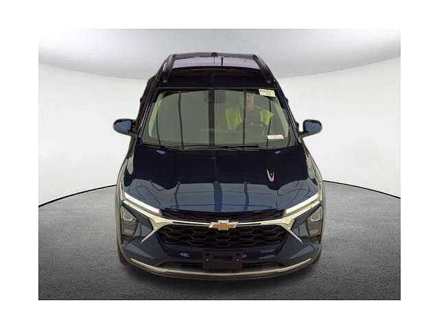 2024 CHEVROLET Trax