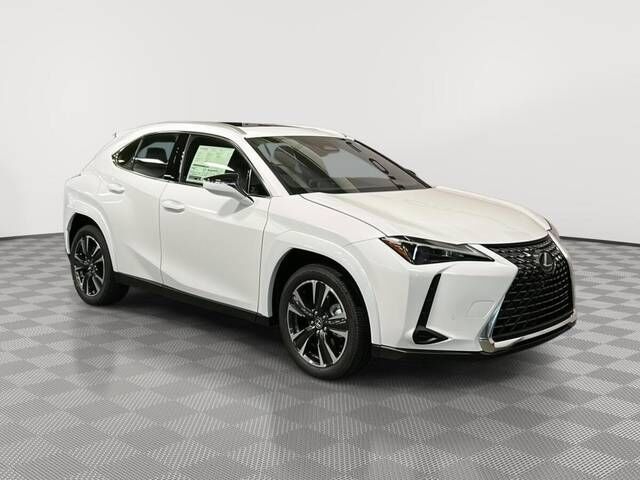2026 LEXUS UX