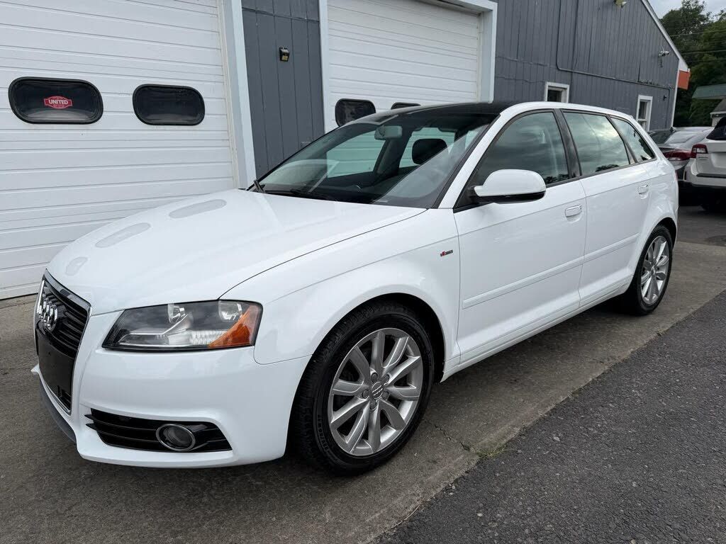 2011 AUDI A3