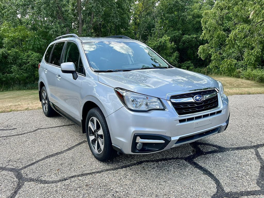 2018 SUBARU Forester