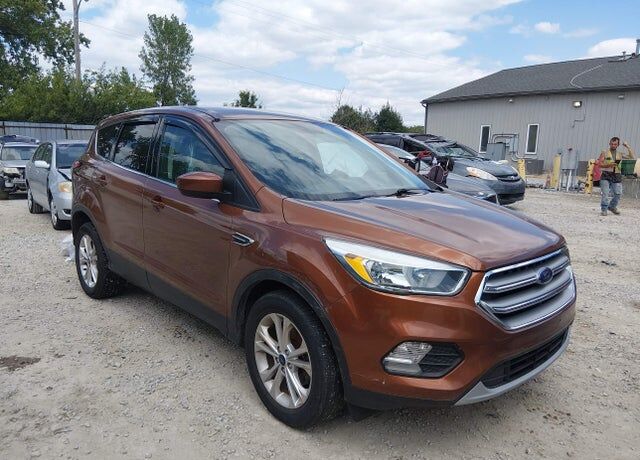 2017 FORD Escape