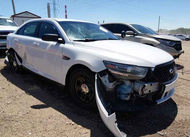 2017 FORD Taurus