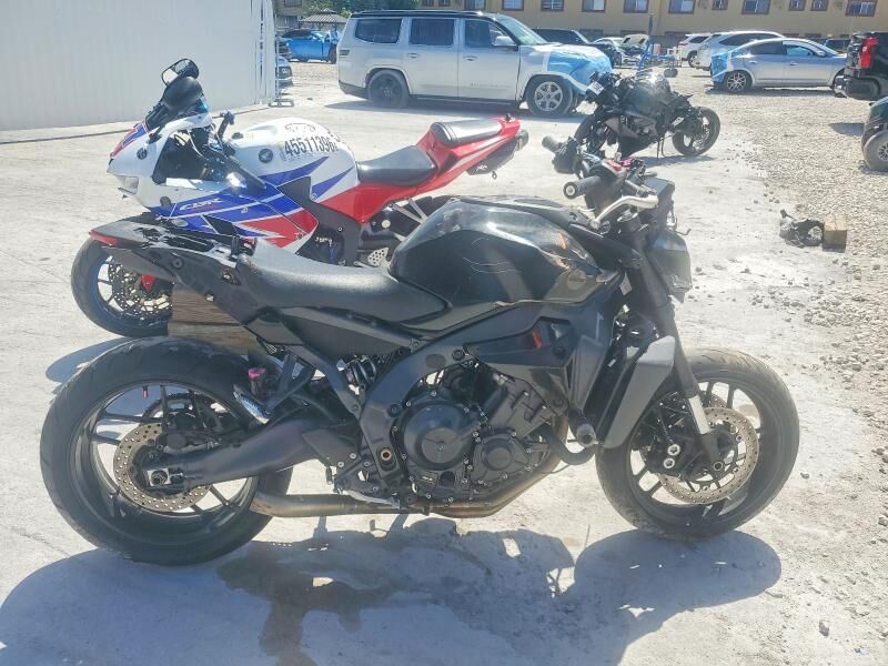 2025 YAMAHA MTN890
