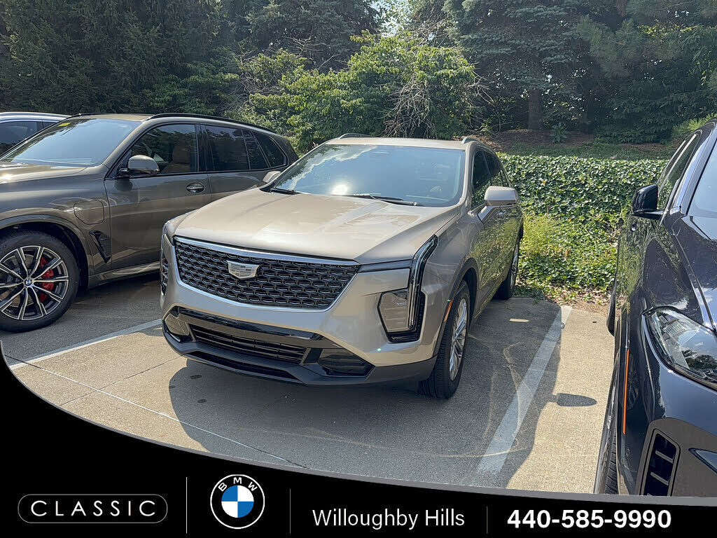 2024 CADILLAC XT4