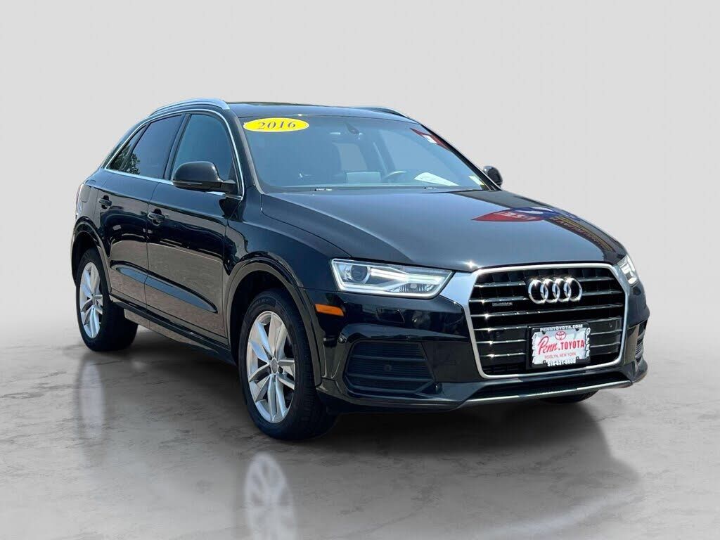 2016 AUDI Q3