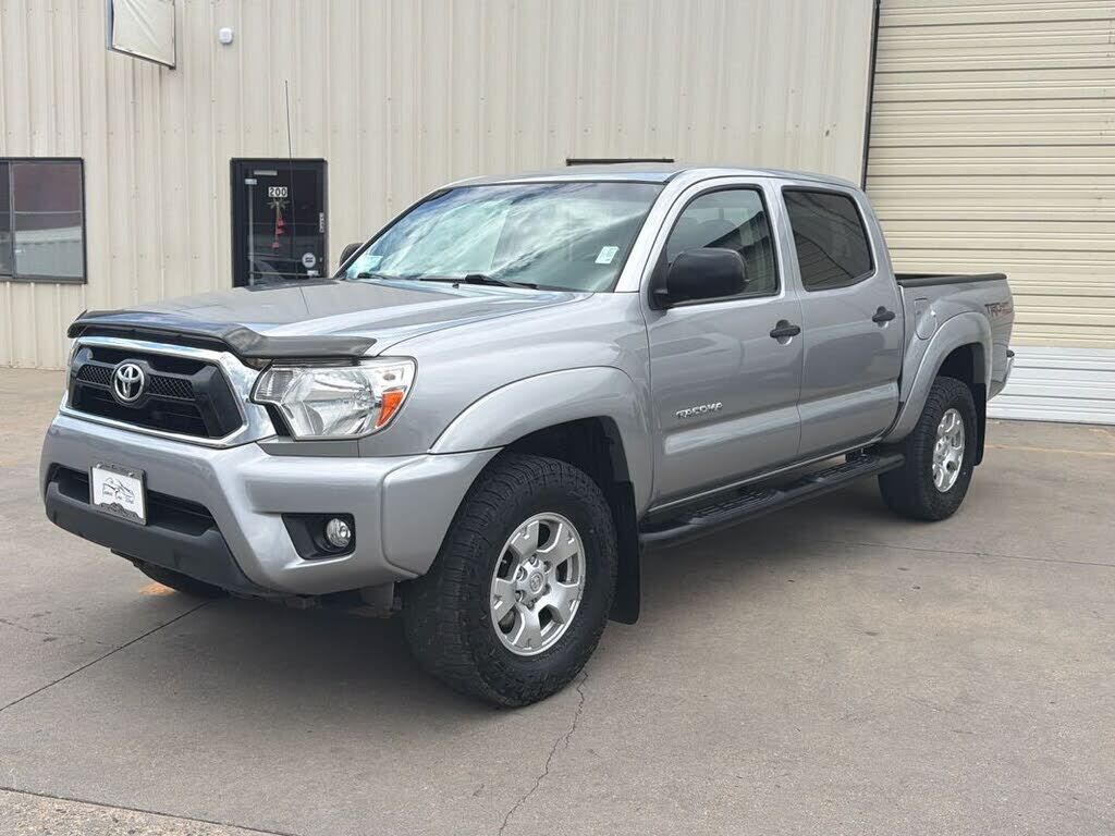 2015 TOYOTA Tacoma