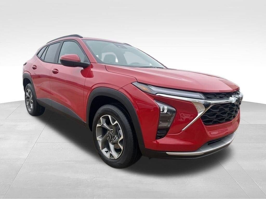 2026 CHEVROLET Trax