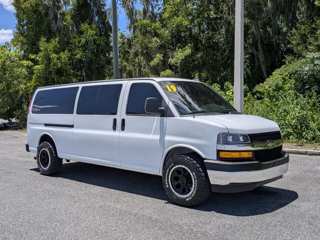 2019 CHEVROLET Express