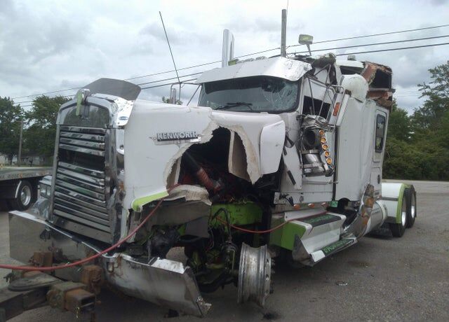 2010 KENWORTH W9 Series