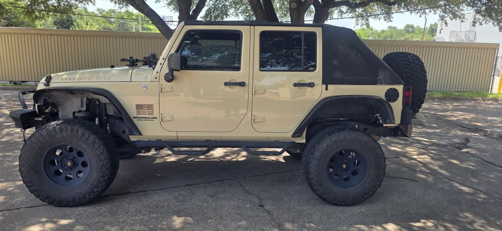 2011 JEEP Wrangler