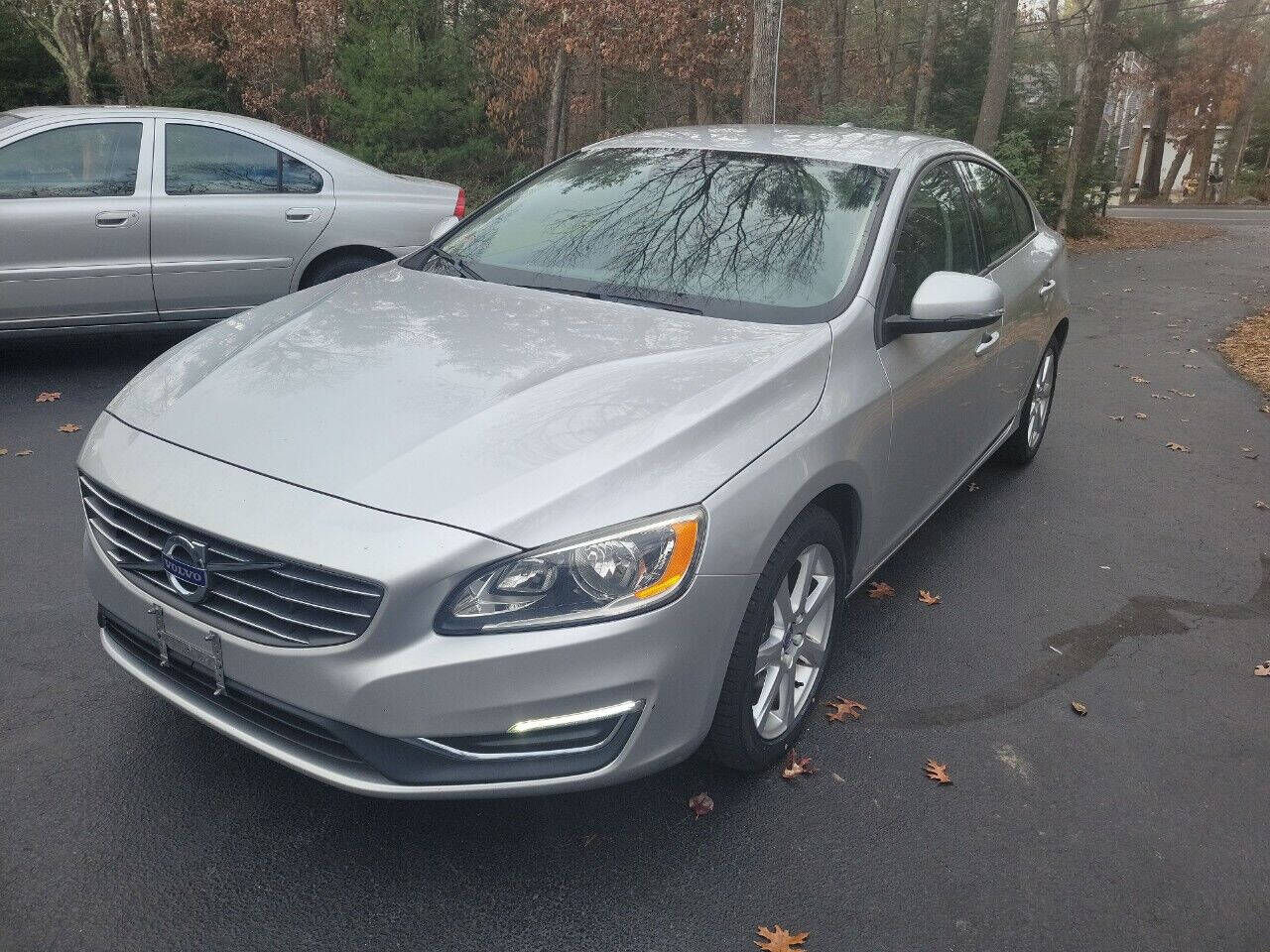 2016 VOLVO S60