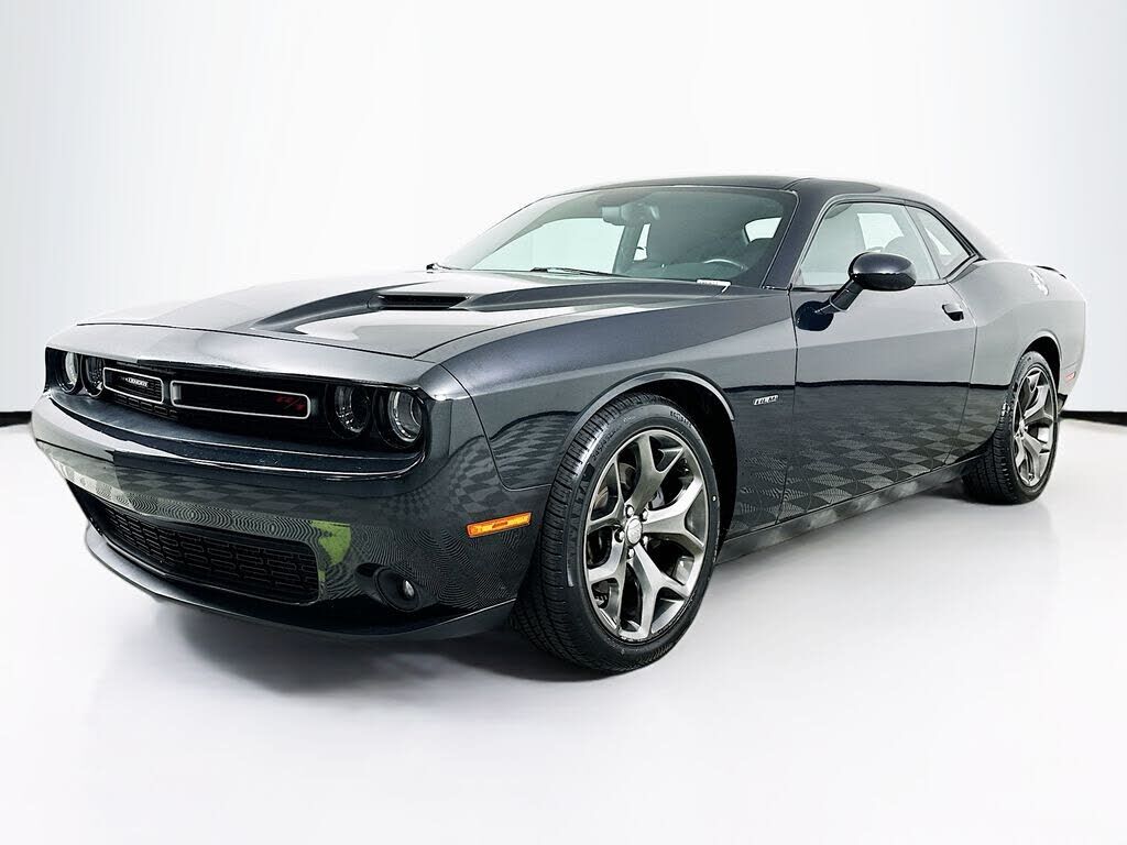 2015 DODGE Challenger