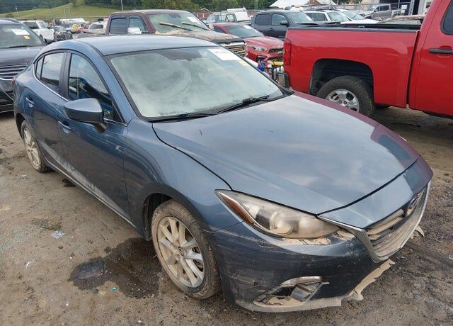 2016 MAZDA Mazda3