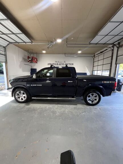 2012 DODGE Ram