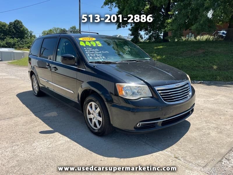 2012 CHRYSLER Town and Country