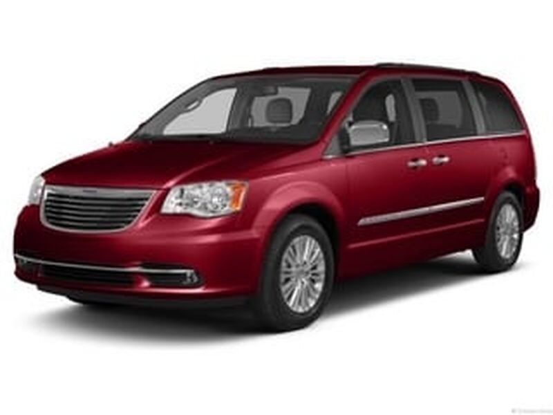 2013 CHRYSLER Town and Country