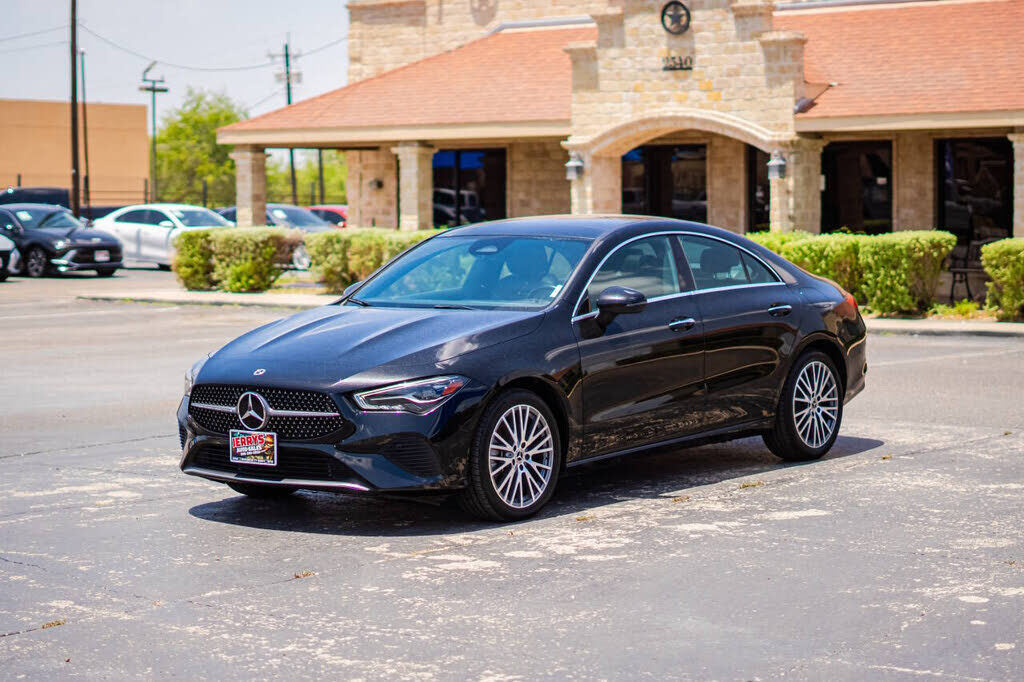 2025 MERCEDES-BENZ CLA-Class