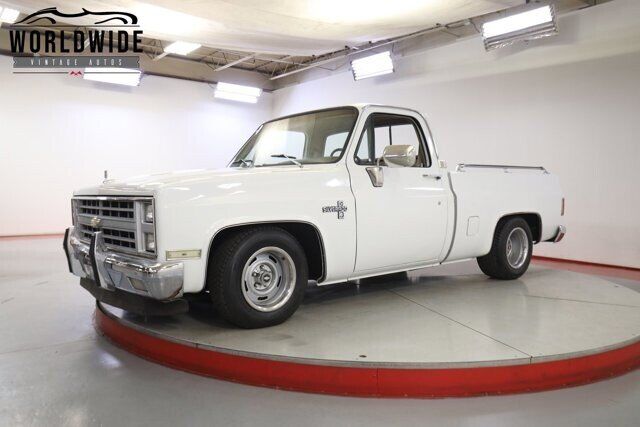 1982 CHEVROLET Silverado