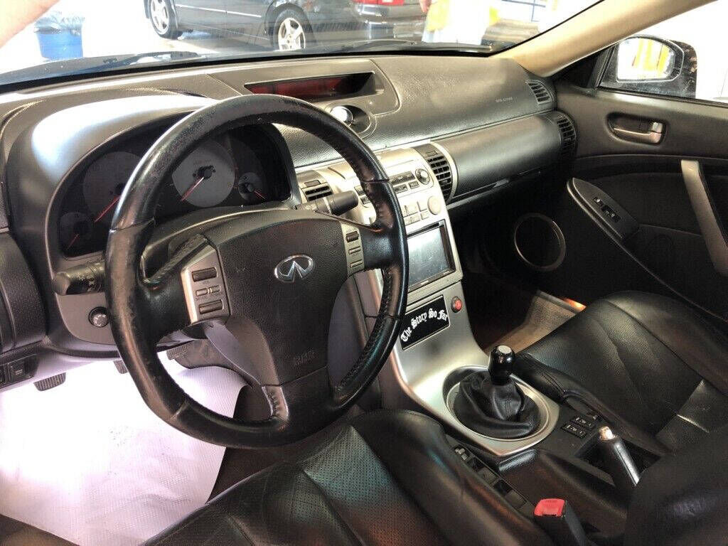 2004 INFINITI G35